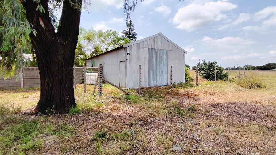 Commercial Property for Sale in Nelsonia Gauteng