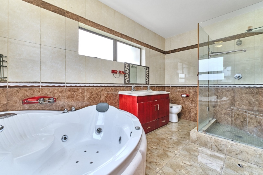 4 Bedroom Property for Sale in Sagewood Gauteng