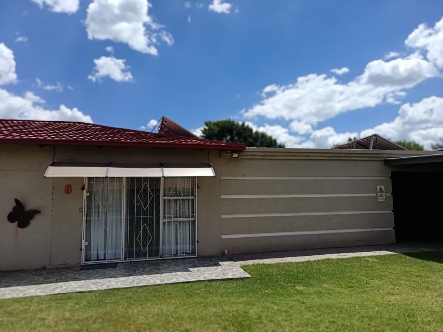 3 Bedroom Property for Sale in Vanderbijlpark CW 3 Gauteng