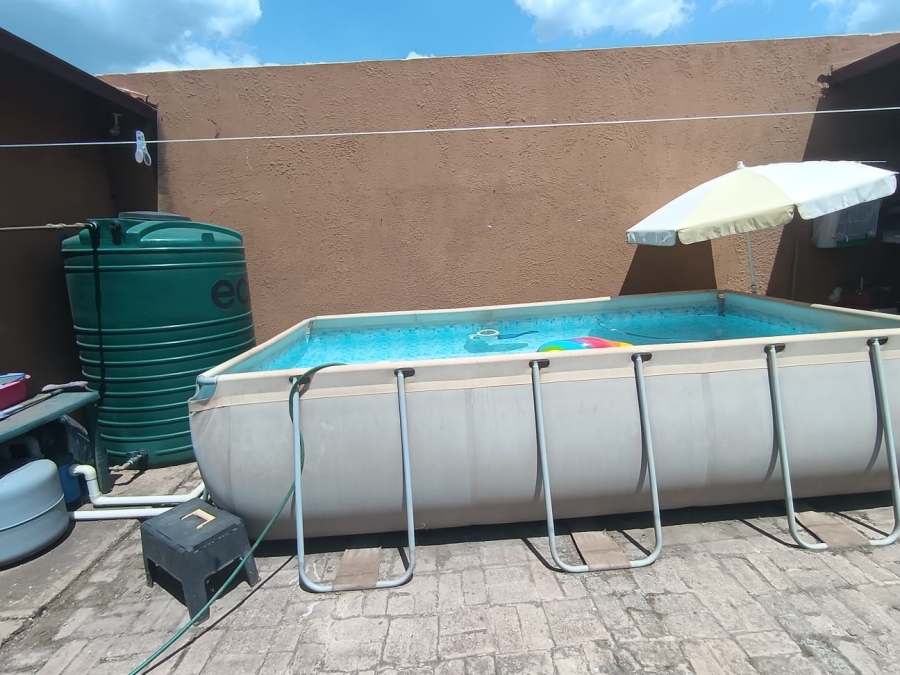 3 Bedroom Property for Sale in Vanderbijlpark CW 3 Gauteng