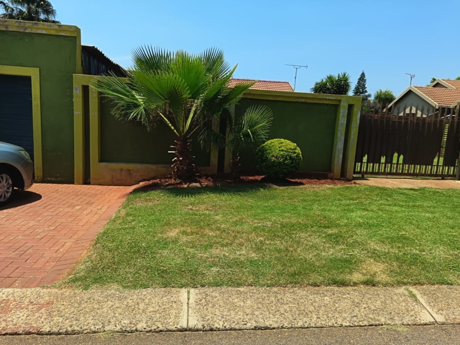 3 Bedroom Property for Sale in Doornpoort Gauteng