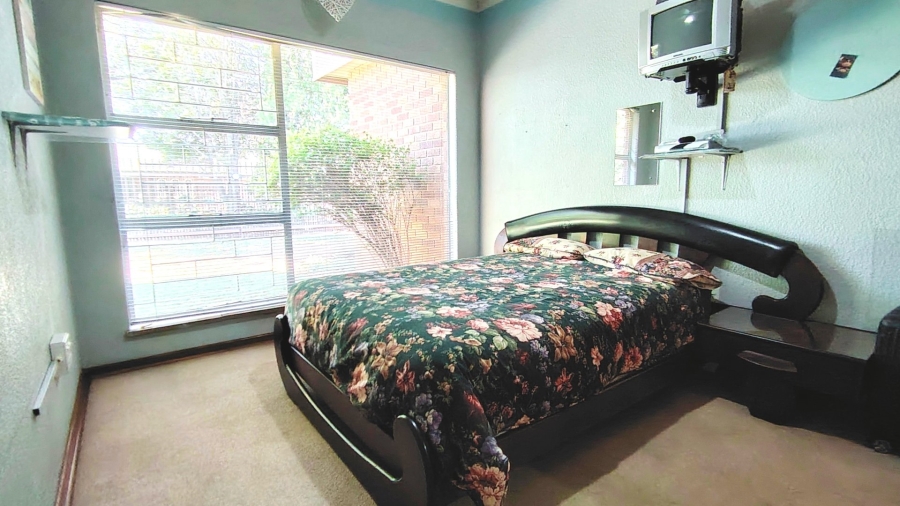 3 Bedroom Property for Sale in Vanderbijlpark Sw 2 Gauteng