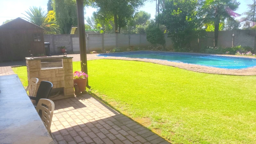 3 Bedroom Property for Sale in Vanderbijlpark Sw 2 Gauteng