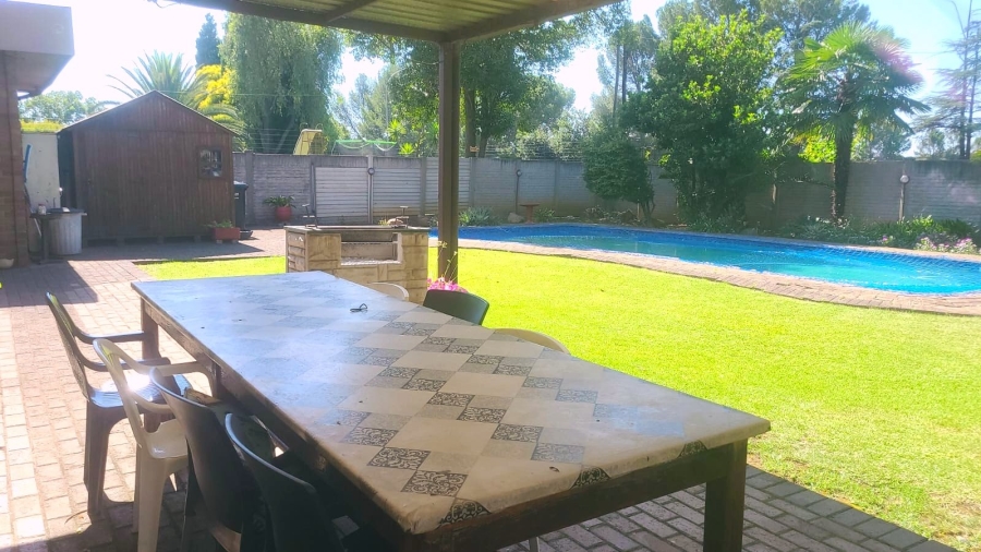 3 Bedroom Property for Sale in Vanderbijlpark Sw 2 Gauteng
