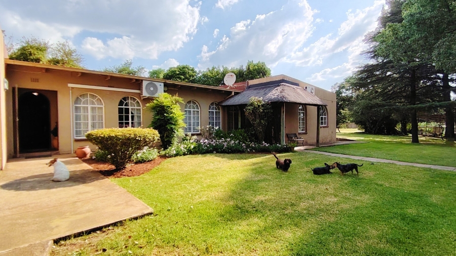 Commercial Property for Sale in Glen Donald A H Gauteng