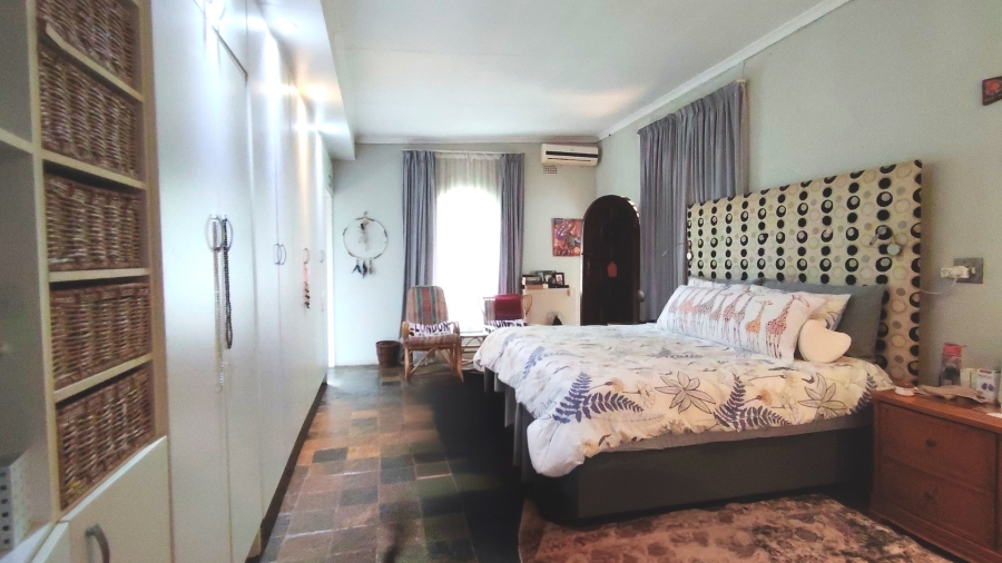 Commercial Property for Sale in Glen Donald A H Gauteng