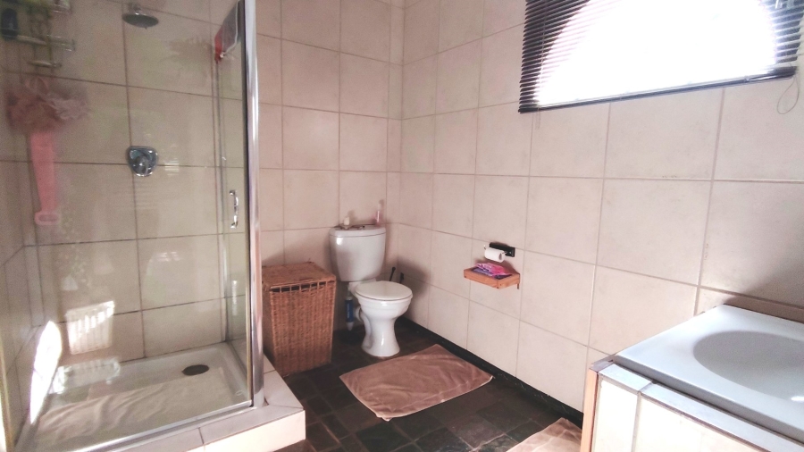 Commercial Property for Sale in Glen Donald A H Gauteng