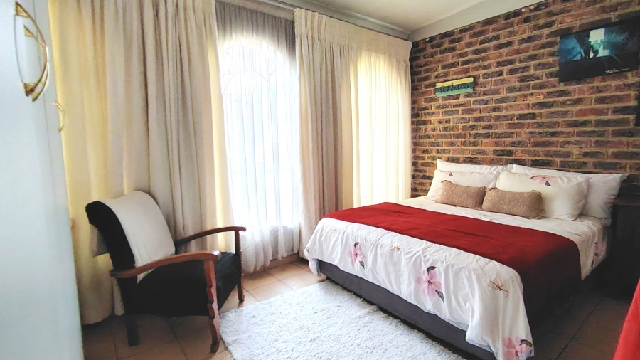 Commercial Property for Sale in Glen Donald A H Gauteng