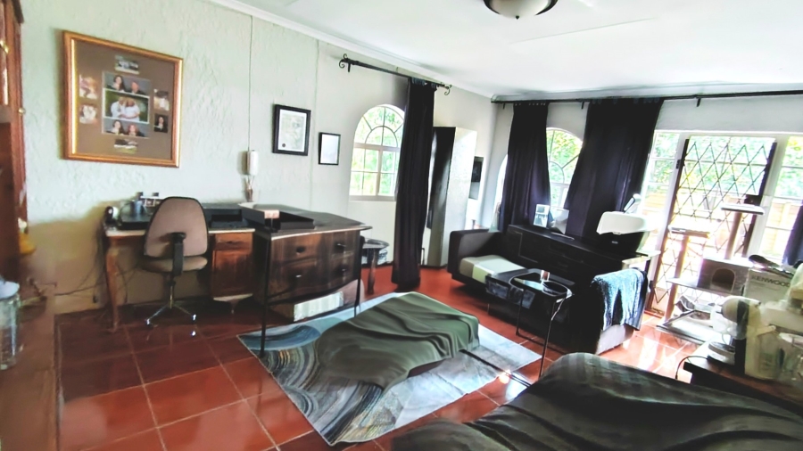 Commercial Property for Sale in Glen Donald A H Gauteng