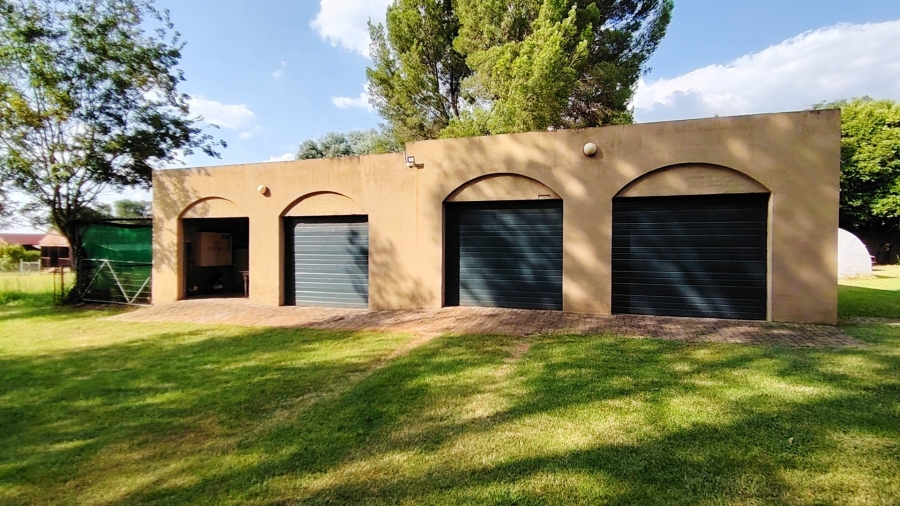 Commercial Property for Sale in Glen Donald A H Gauteng