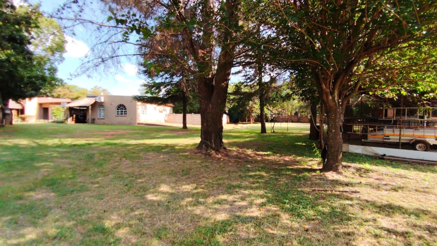 Commercial Property for Sale in Glen Donald A H Gauteng