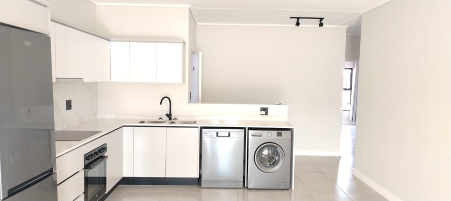 To Let 3 Bedroom Property for Rent in Waterfall Gauteng