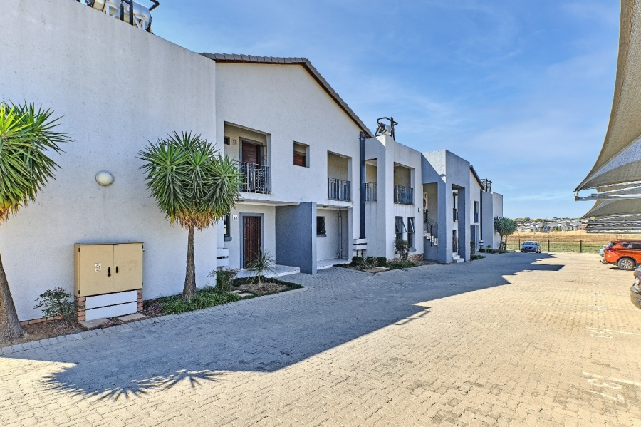 To Let 2 Bedroom Property for Rent in Summerset Gauteng