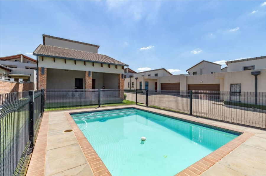 To Let 2 Bedroom Property for Rent in Summerset Gauteng