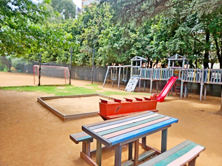 1 Bedroom Property for Sale in Bedford Gardens Gauteng