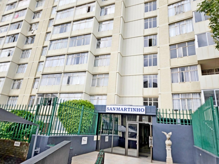 1 Bedroom Property for Sale in Bedford Gardens Gauteng