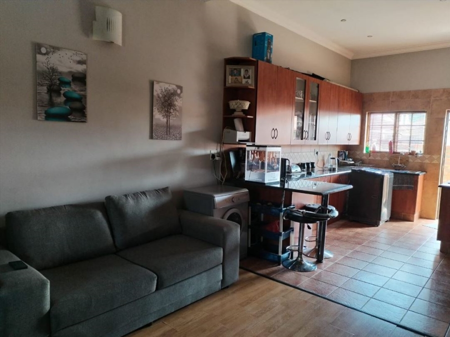 3 Bedroom Property for Sale in Comet Gauteng