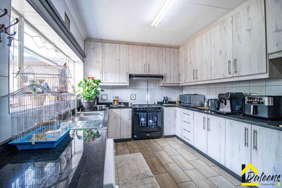 3 Bedroom Property for Sale in Lilianton Gauteng