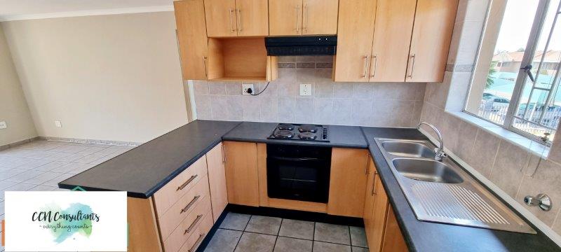 To Let 2 Bedroom Property for Rent in Beyers Park Gauteng