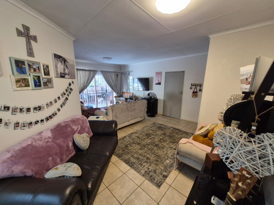 3 Bedroom Property for Sale in The Reeds Gauteng