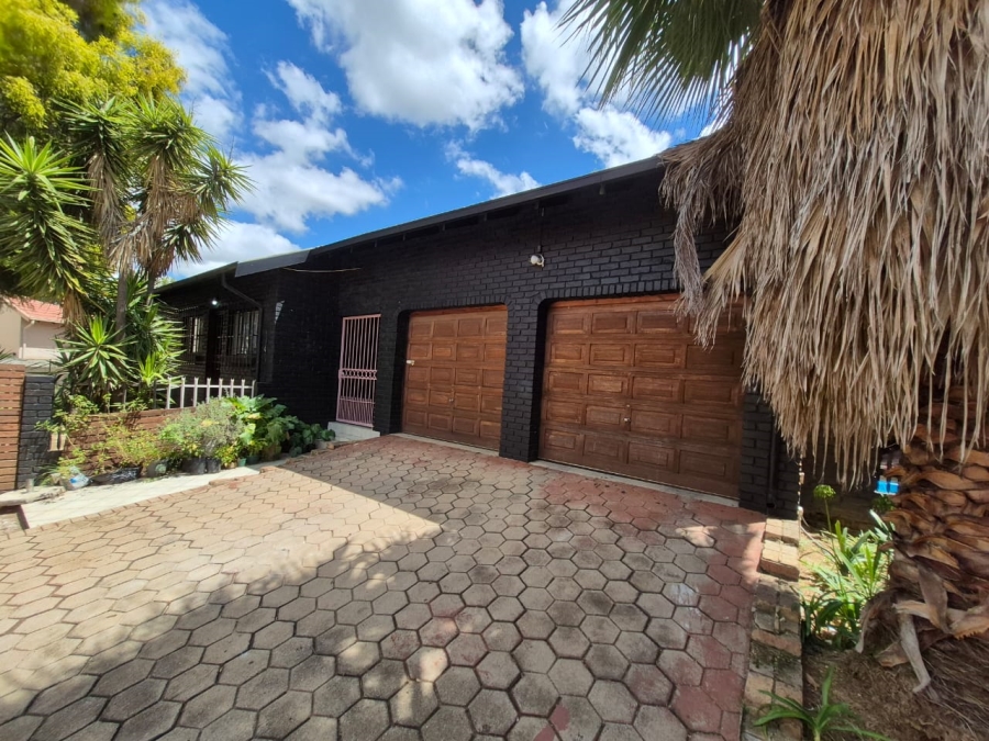 3 Bedroom Property for Sale in The Reeds Gauteng
