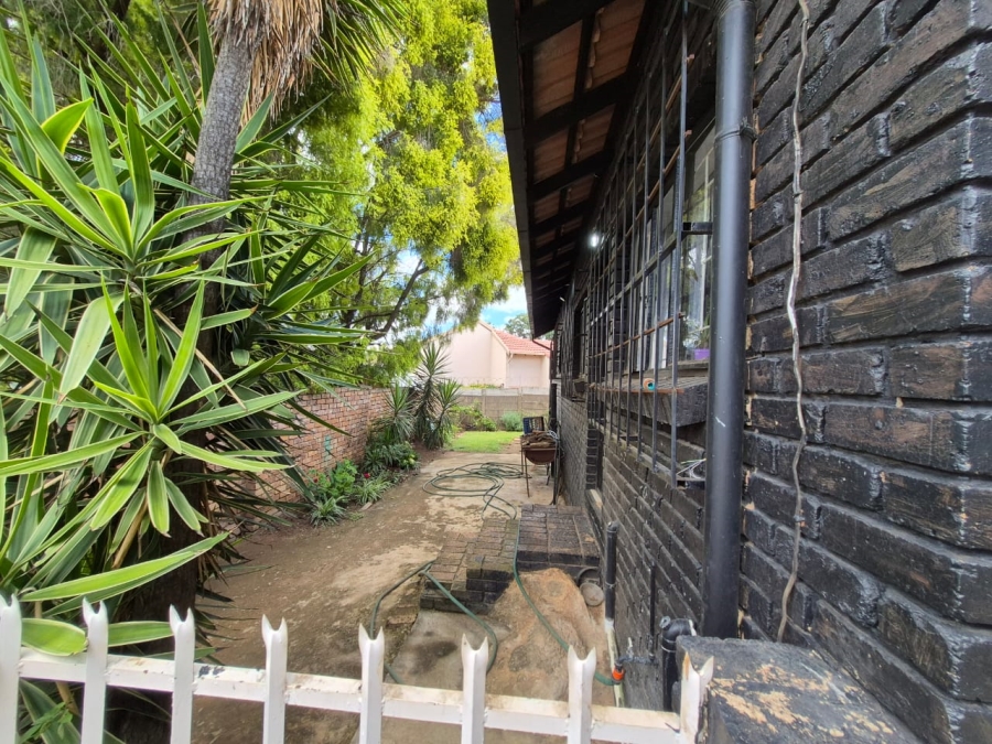 3 Bedroom Property for Sale in The Reeds Gauteng
