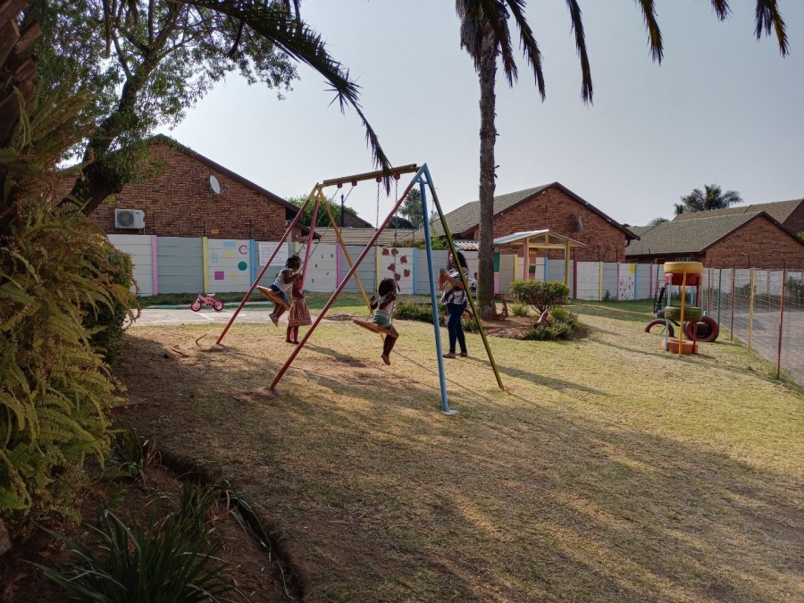 2 Bedroom Property for Sale in Noordwyk Gauteng