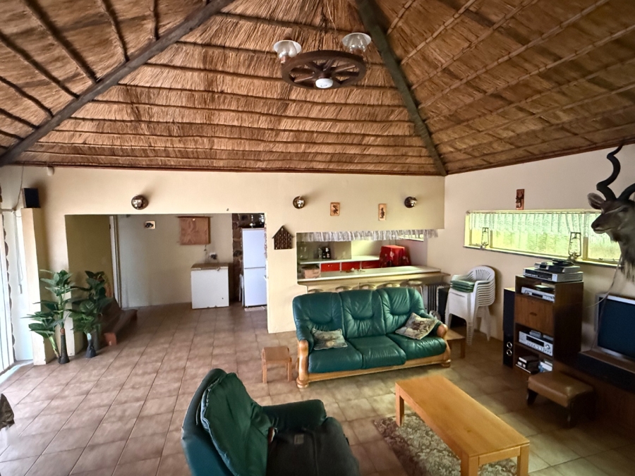 5 Bedroom Property for Sale in Elspark Gauteng