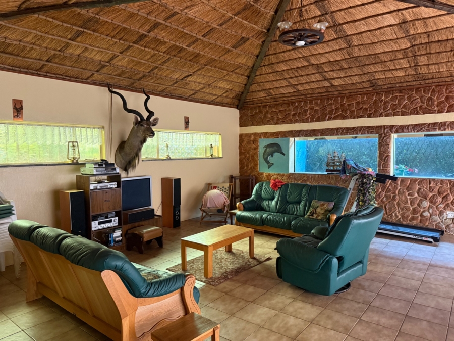 5 Bedroom Property for Sale in Elspark Gauteng