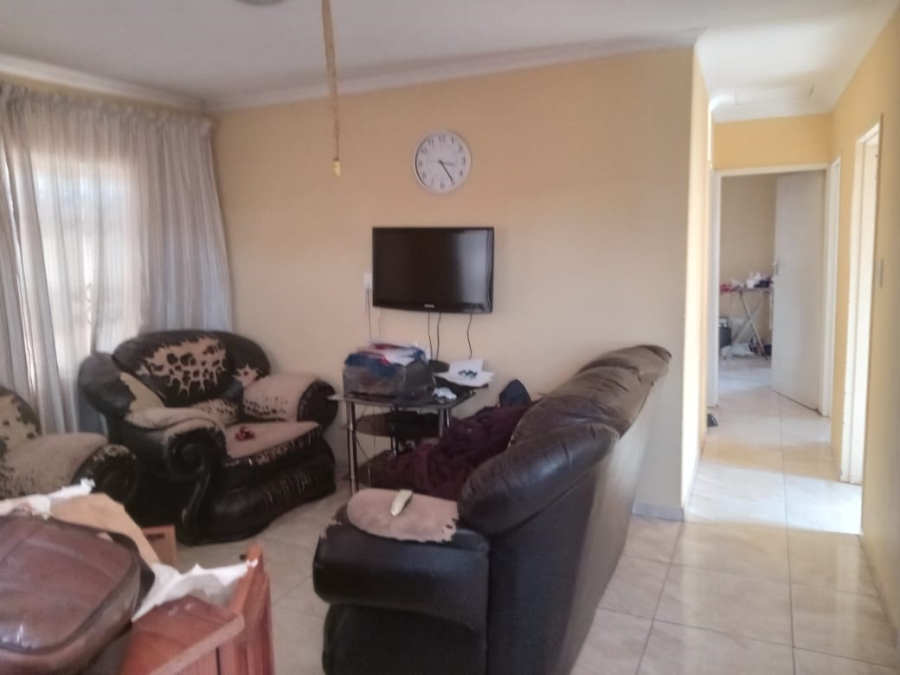 3 Bedroom Property for Sale in Protea Glen Gauteng