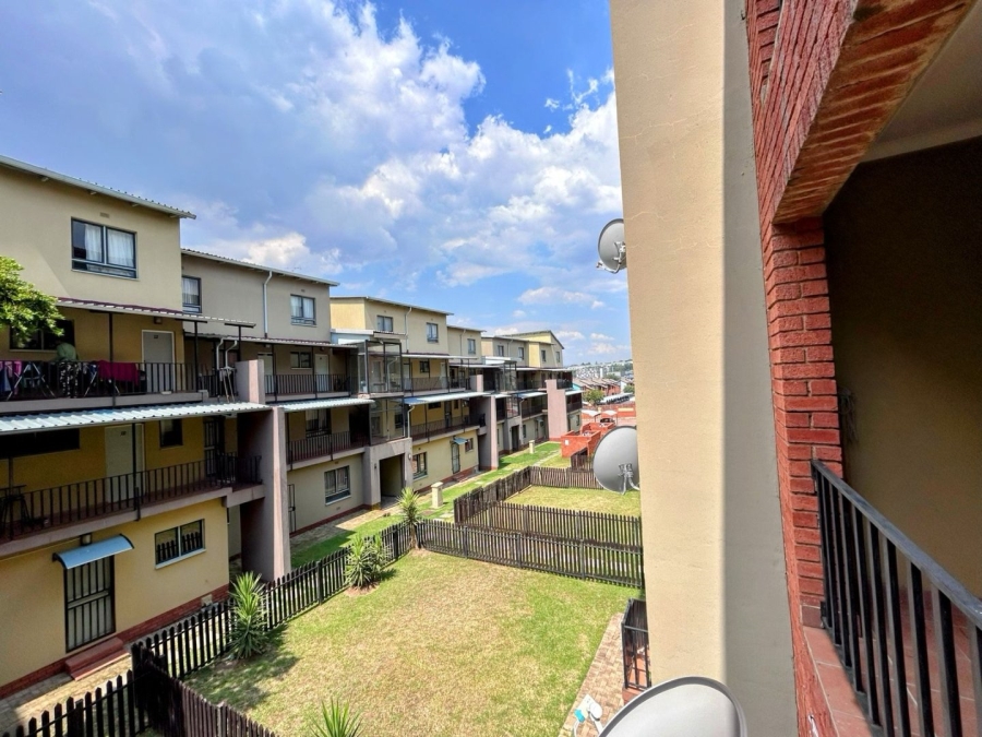 2 Bedroom Property for Sale in Carlswald Gauteng