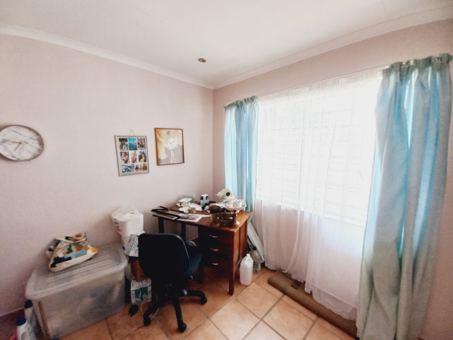 3 Bedroom Property for Sale in Klopperpark Gauteng