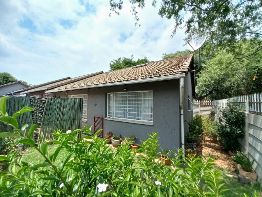 3 Bedroom Property for Sale in Klopperpark Gauteng