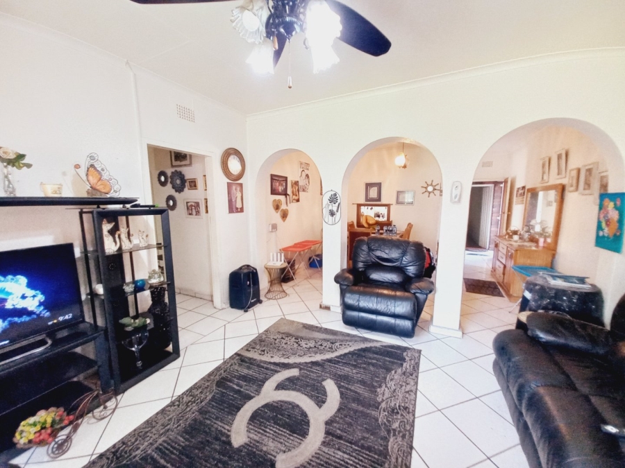 3 Bedroom Property for Sale in Rustivia Gauteng