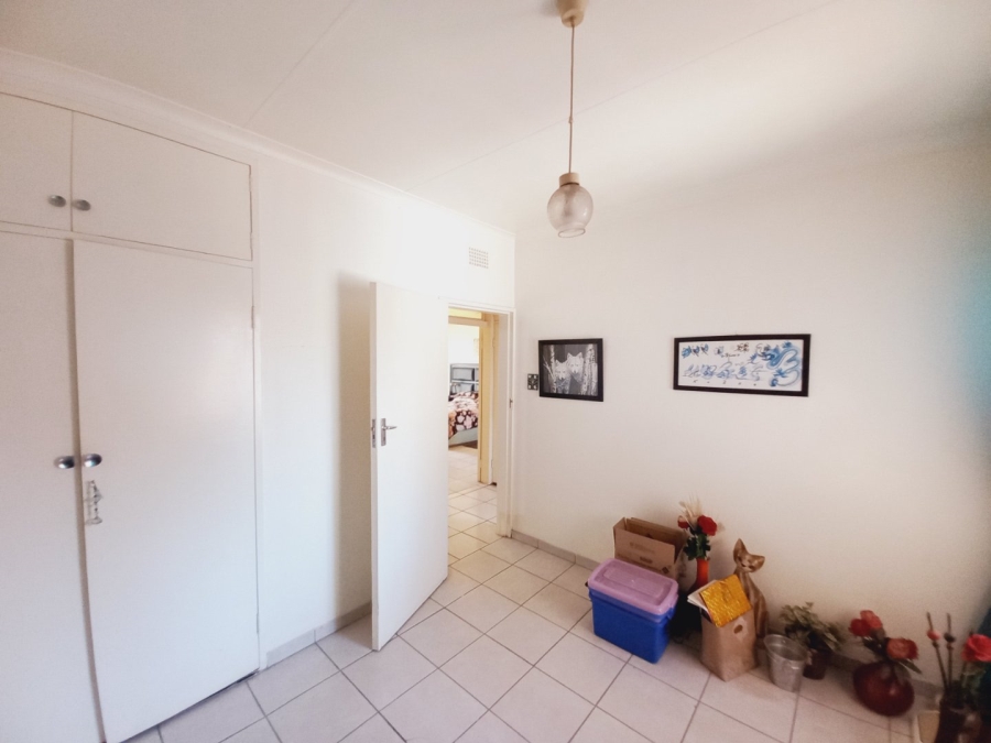 3 Bedroom Property for Sale in Rustivia Gauteng