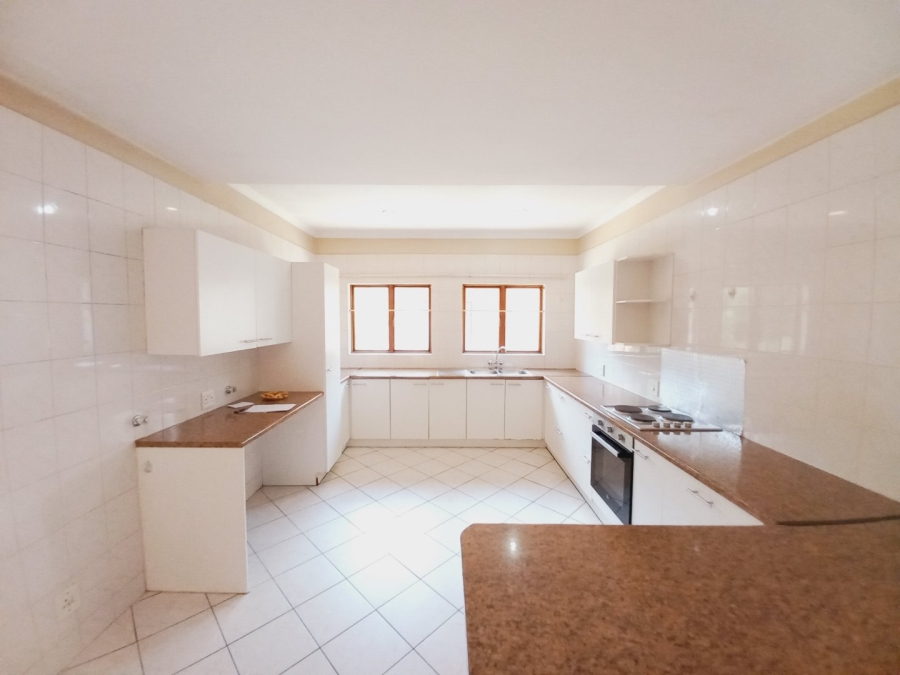 2 Bedroom Property for Sale in Buurendal Gauteng