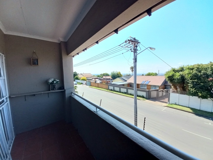2 Bedroom Property for Sale in Wannenburghoogte Gauteng
