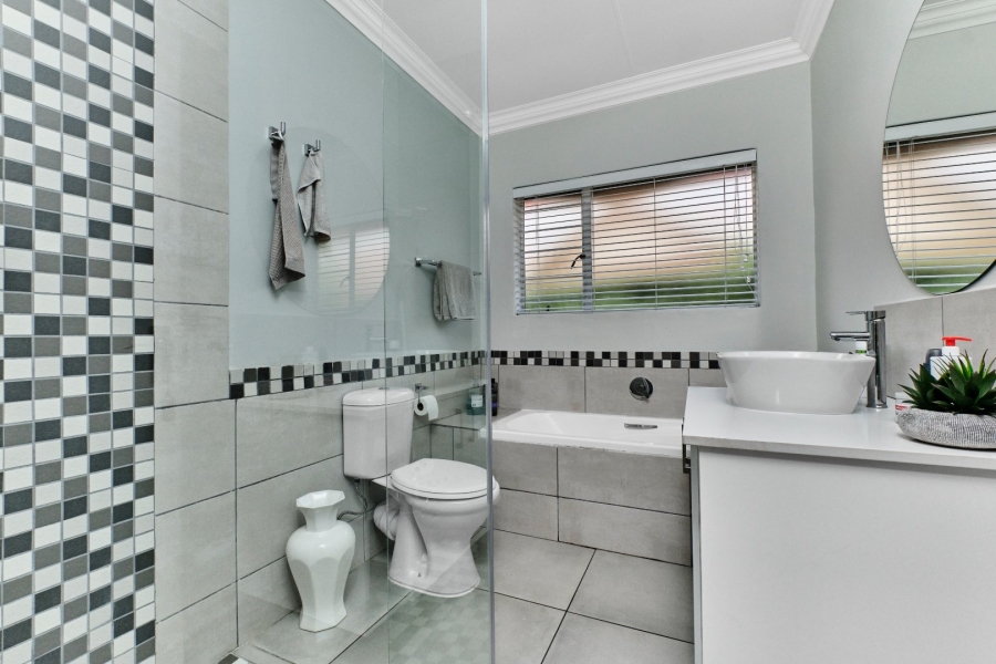 2 Bedroom Property for Sale in Randpark Ridge Gauteng