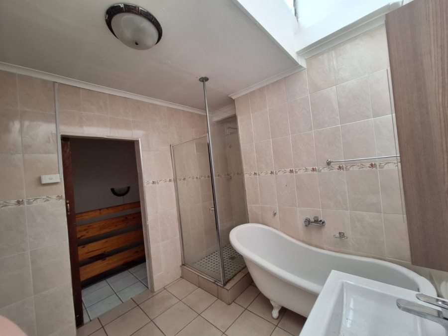 3 Bedroom Property for Sale in Capital Park Gauteng