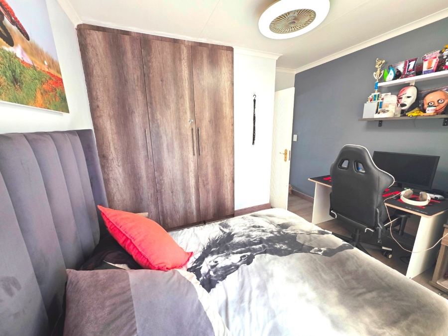 4 Bedroom Property for Sale in Meyersdal Gauteng