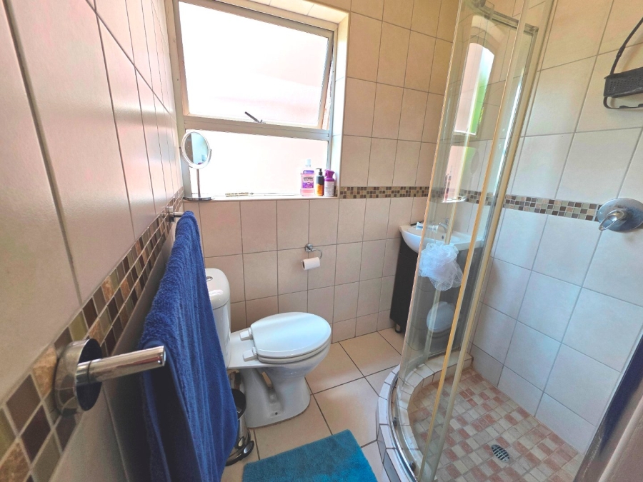 4 Bedroom Property for Sale in Meyersdal Gauteng