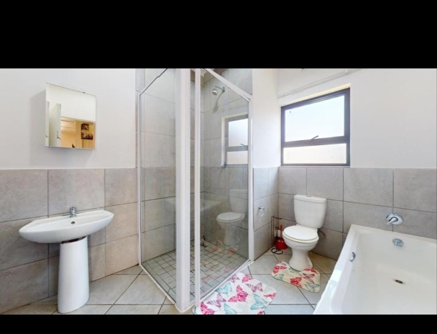 3 Bedroom Property for Sale in Norton Home Estate AH Gauteng