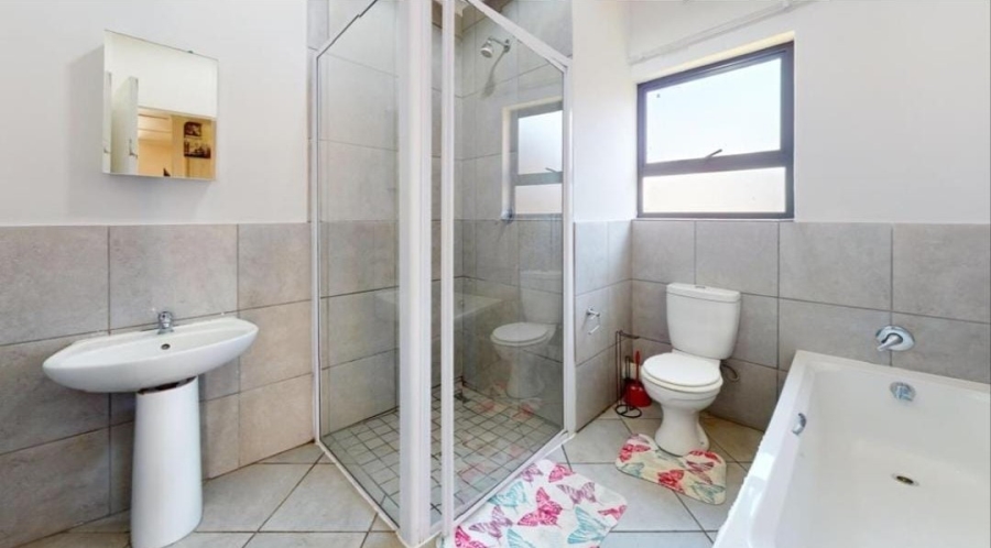 3 Bedroom Property for Sale in Norton Home Estate AH Gauteng