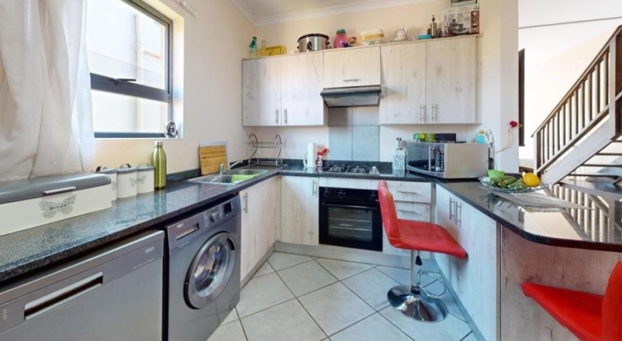 3 Bedroom Property for Sale in Norton Home Estate AH Gauteng