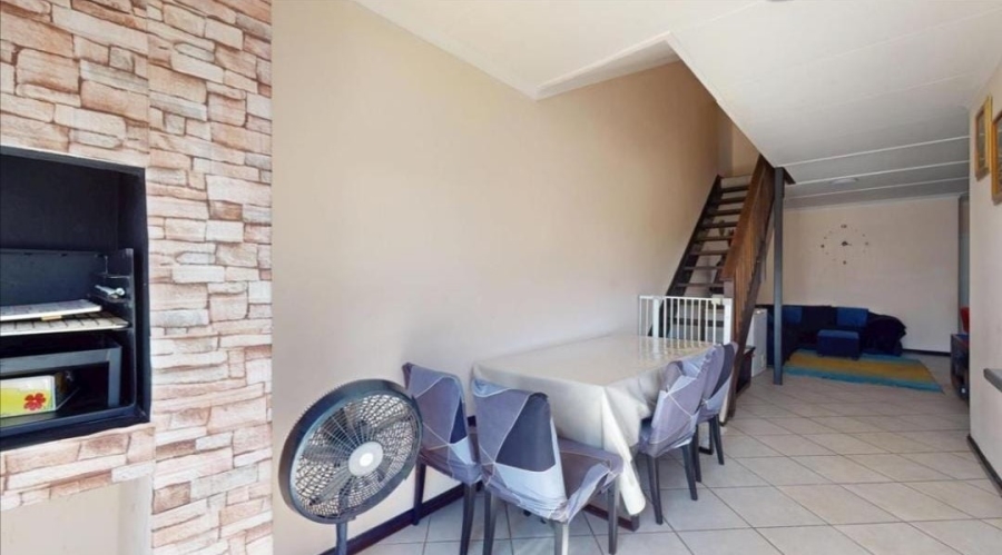 3 Bedroom Property for Sale in Norton Home Estate AH Gauteng