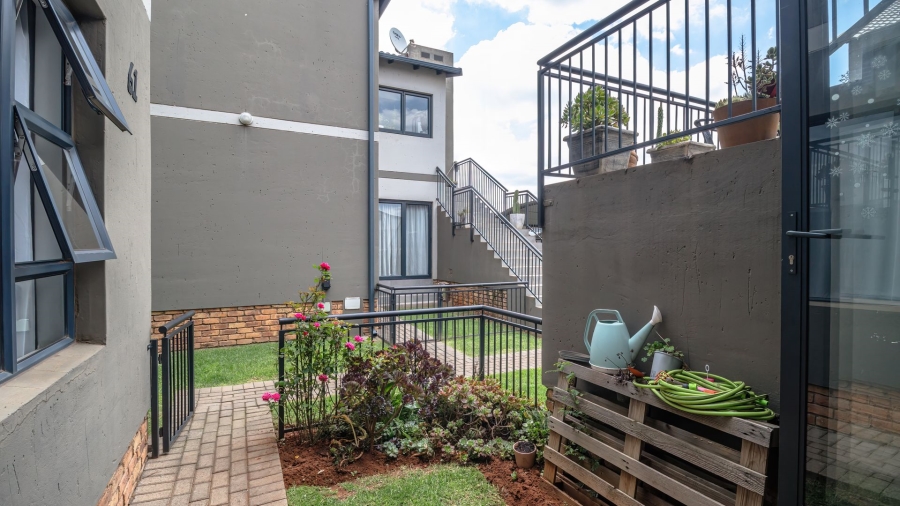 2 Bedroom Property for Sale in Norton Home Estate AH Gauteng