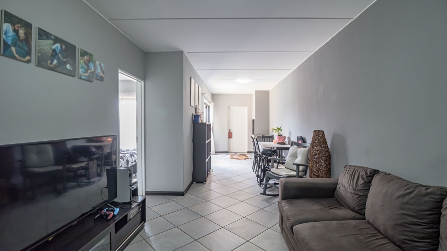 2 Bedroom Property for Sale in Norton Home Estate AH Gauteng