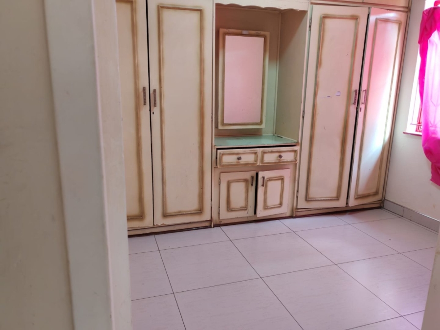 3 Bedroom Property for Sale in Lenasia Ext 5 Gauteng