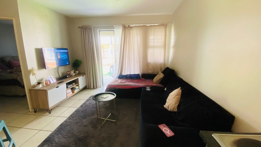 2 Bedroom Property for Sale in The Stewards Gauteng