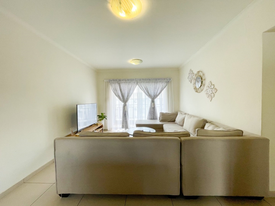 2 Bedroom Property for Sale in Carlswald Gauteng